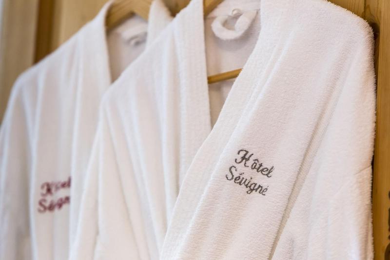 L'Instant Sevigne Hotel Grignan Kültér fotó
